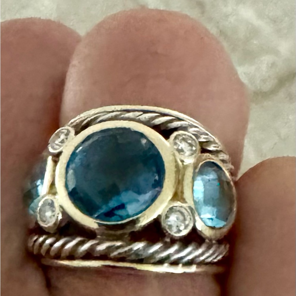 AUTHENTIC David Yurman Topaz & Diamond Renaissance Ring